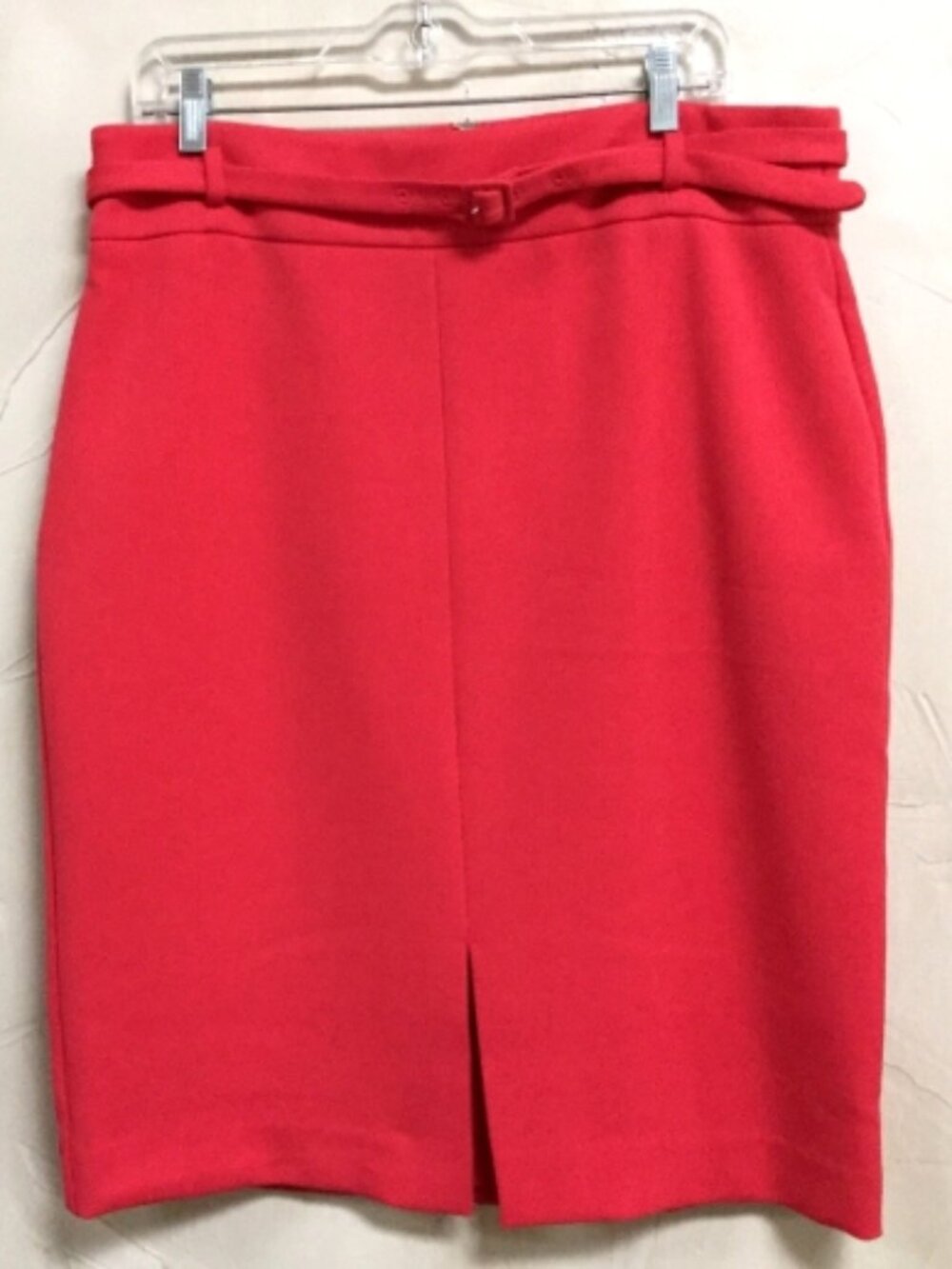 Ann Taylor women 14P knee length belted skirt red orange lined poly knit stretch
